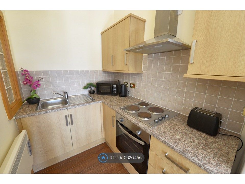 Property photo 3 of 4