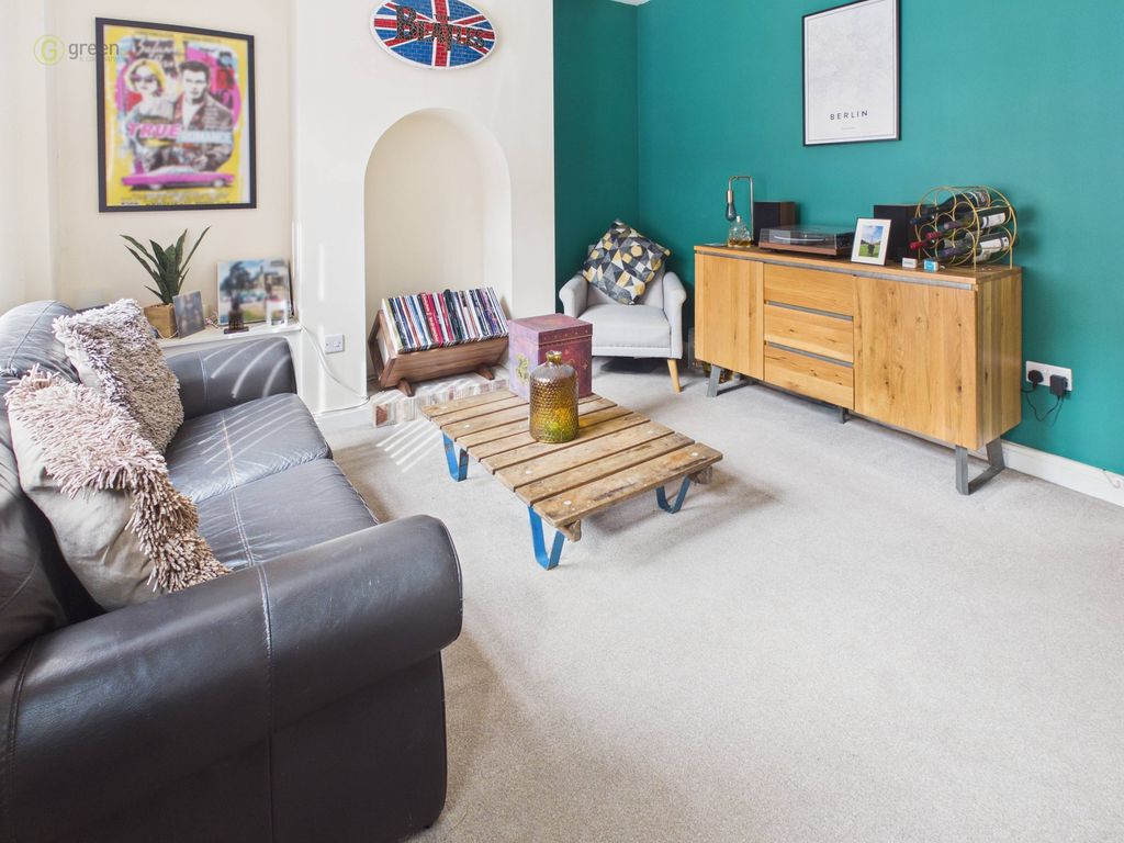 Property photo 2 of 17 90E56Cb585d54696810F4127ce511A3E100Cam04425G0Pr0389Still002