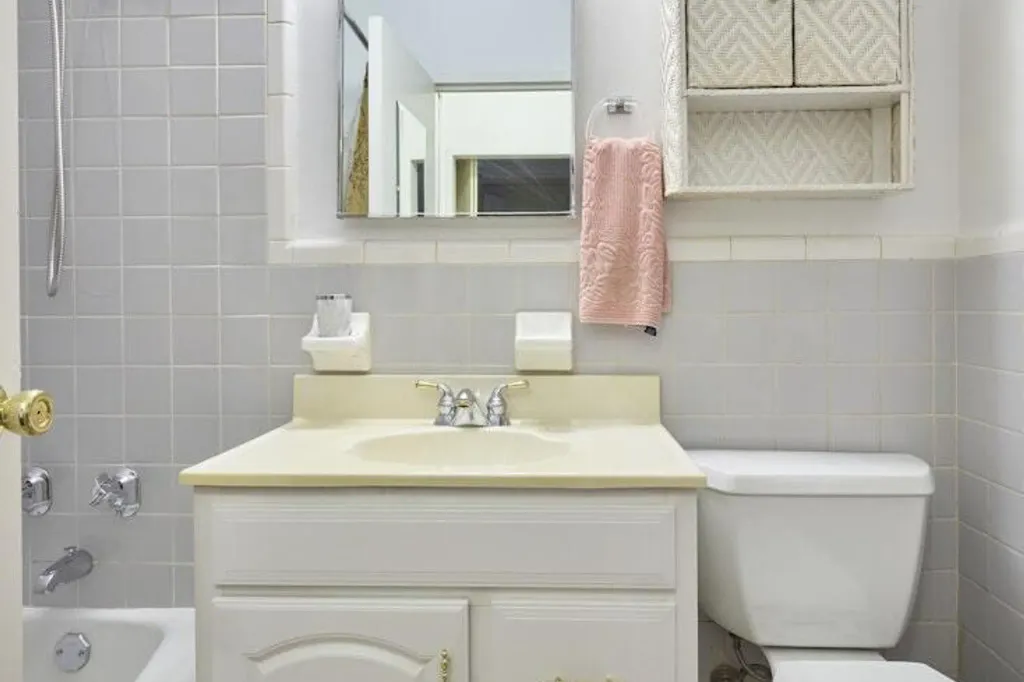 Property photo 3 of 5 <Alttext/>