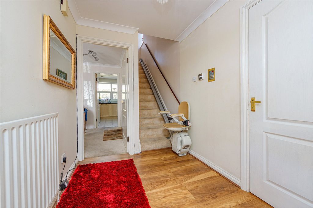 Property photo 2 of 28 Picture No. 03