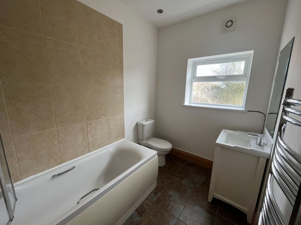 Property photo 3 of 3