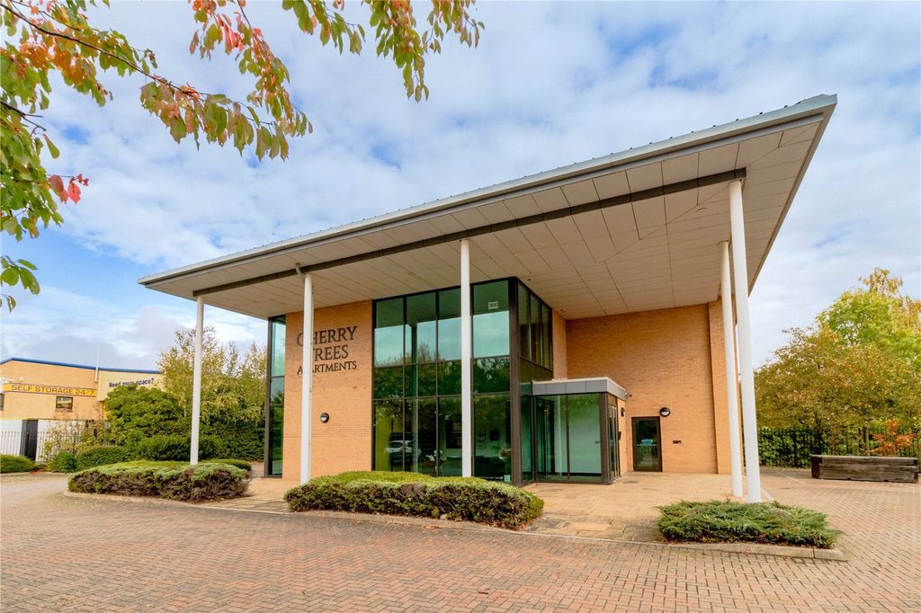 Property photo 1 of 9 Picture No. 15