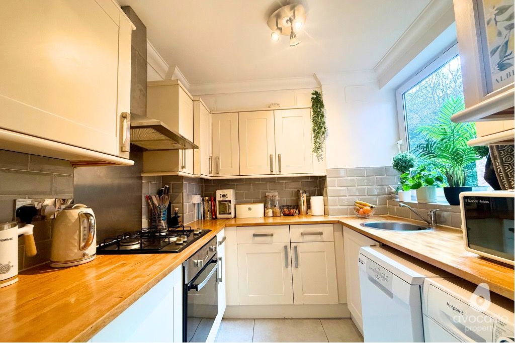 Property photo 3 of 15 4519587