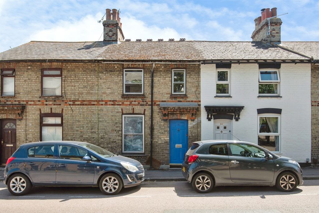 Property photo 1 of 12