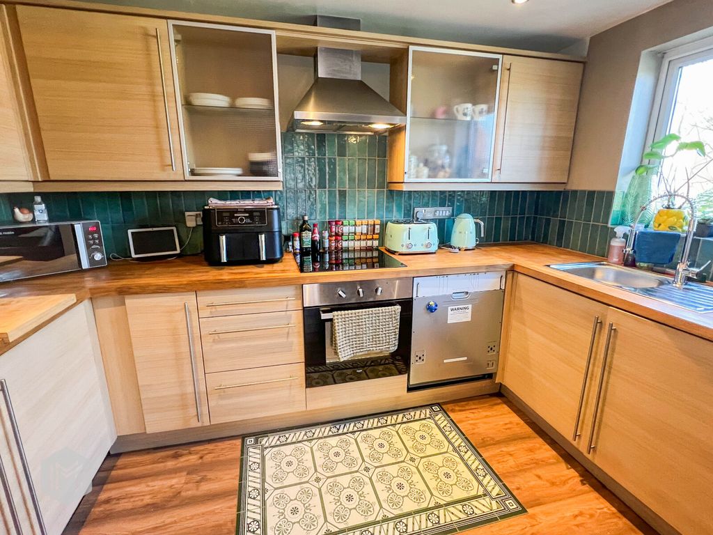 Property photo 3 of 13 Picture No. 06