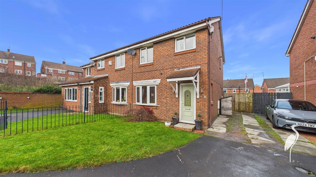 Property photo 1 of 26