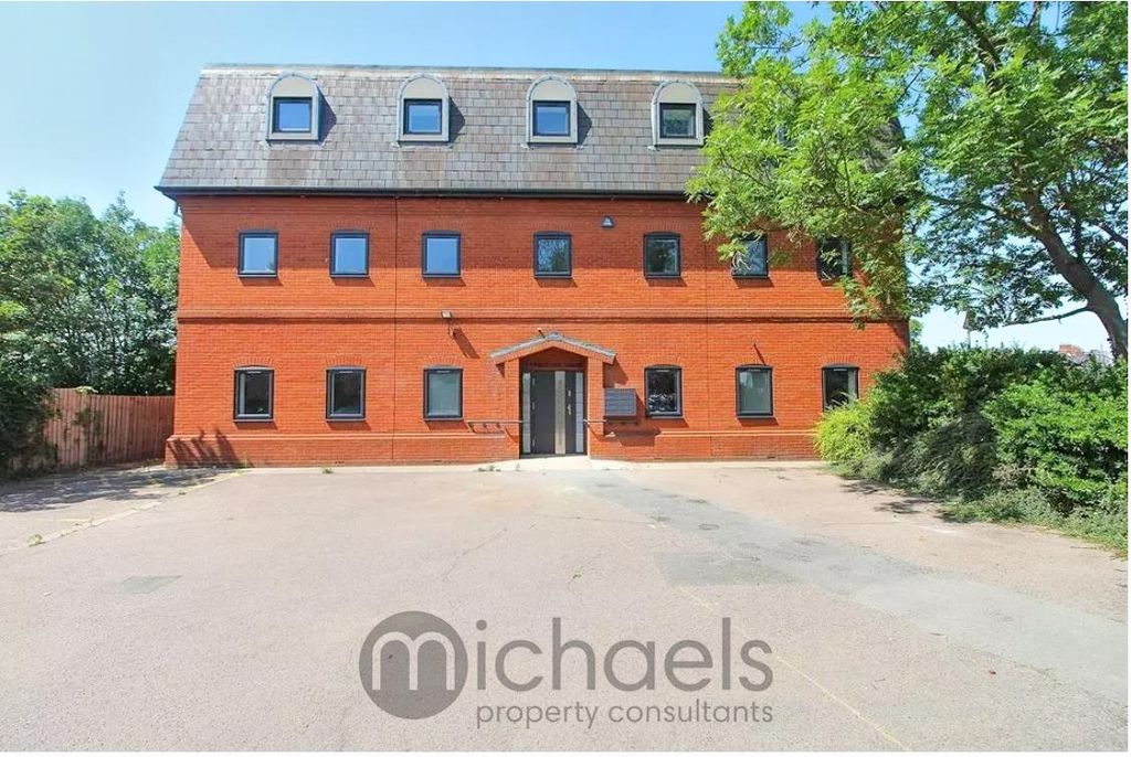 Property photo 1 of 4