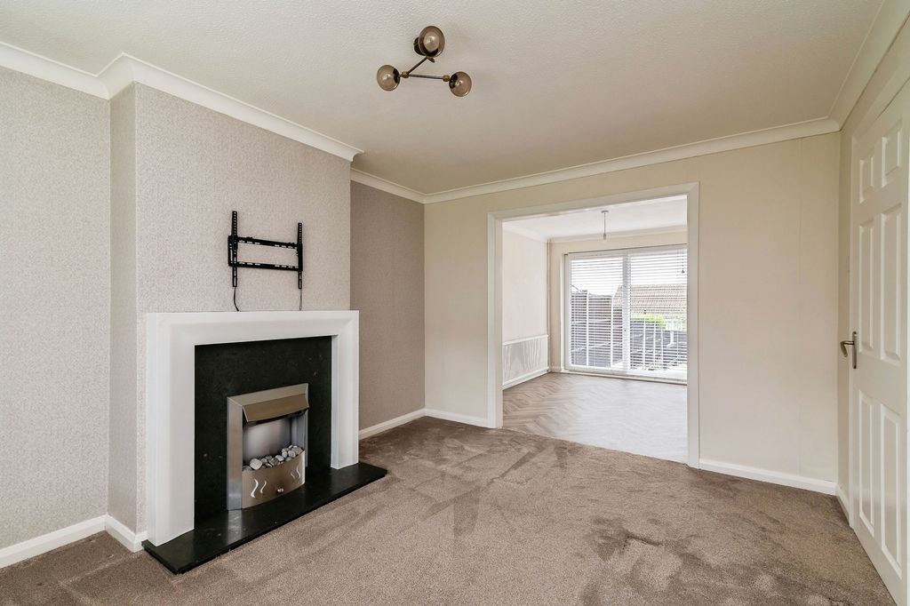 Property photo 3 of 22 Pbox-Img.Jpg