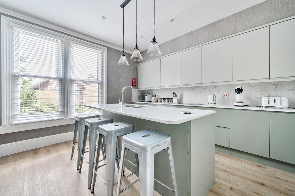 Property photo 3 of 14 Kitchen Diner