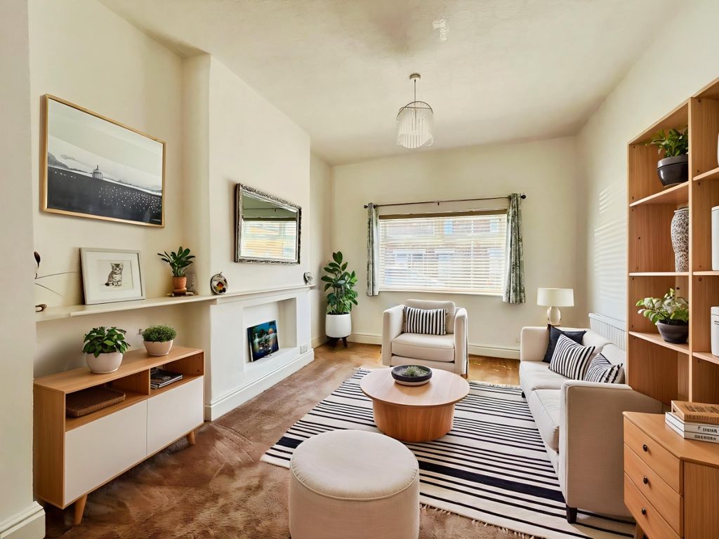 Property photo 2 of 14 4052975