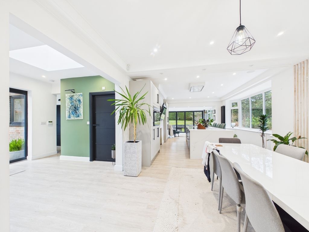 Property photo 3 of 45 Entrance Hall To Breakfast/Kitchen