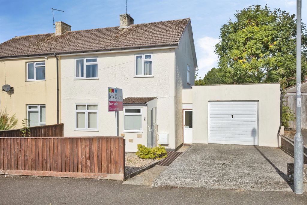 Property photo 1 of 20