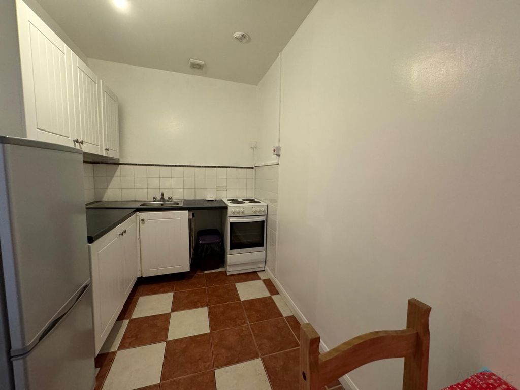 Property photo 2 of 4 Gallery