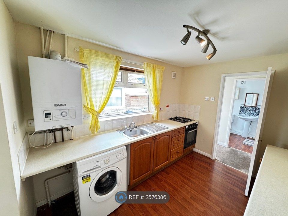 Property photo 2 of 8