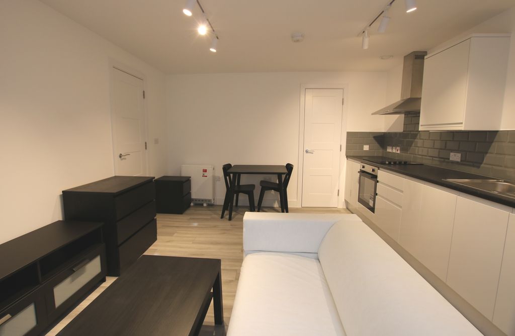 Property photo 2 of 4 4