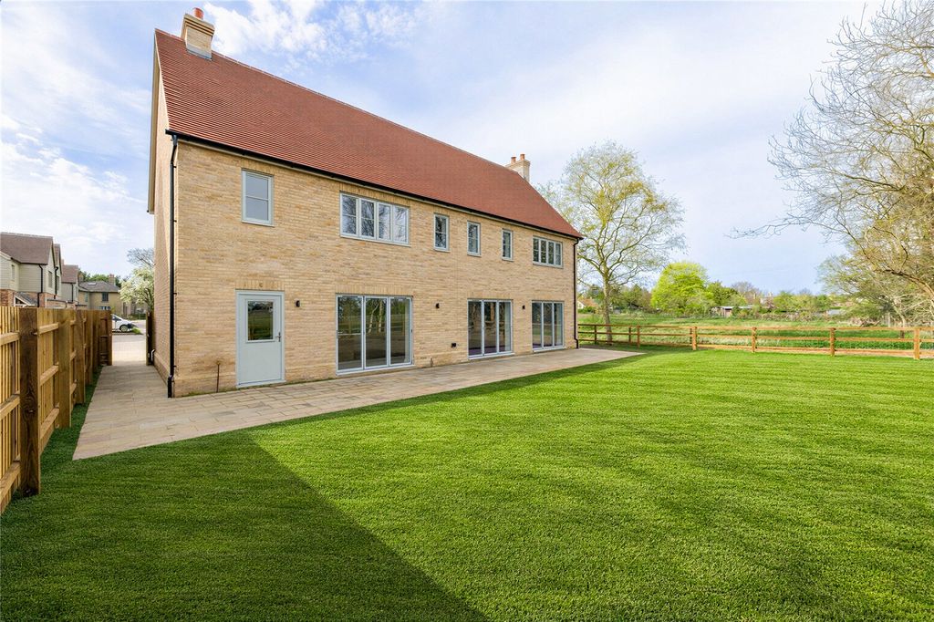 Property photo 2 of 4 Picture No. 03