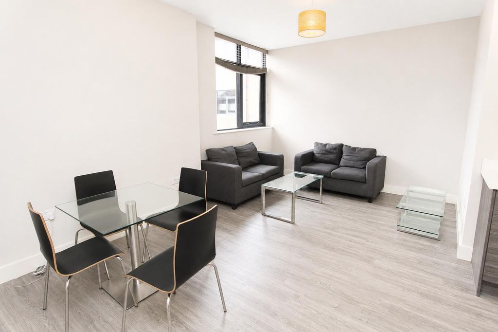 Property photo 3 of 10 Bright And Spacious Modern Open-Plan Lounge Area...