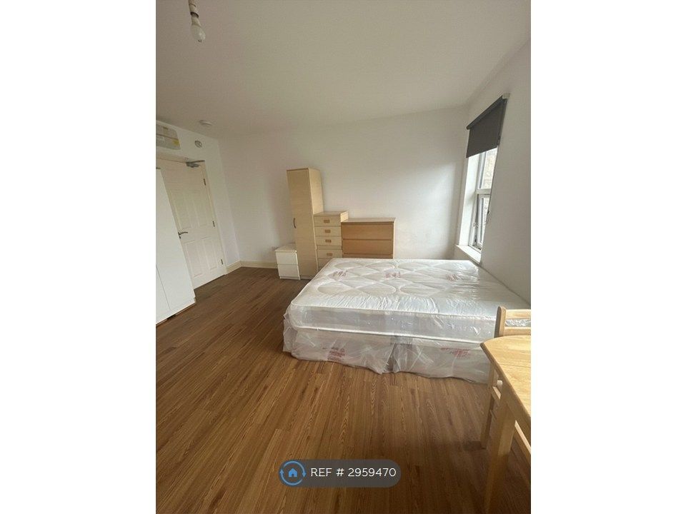 Property photo 2 of 3
