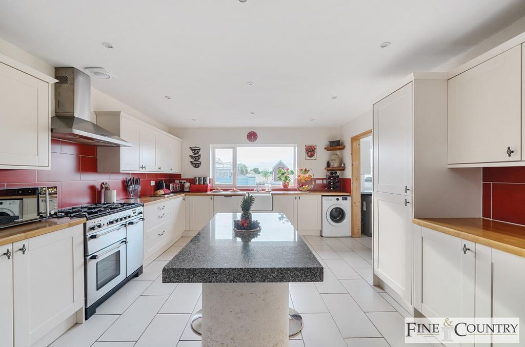 Additional image 16 of 3 bed detached bungalow for saleAvalanche Road, Portland DT5