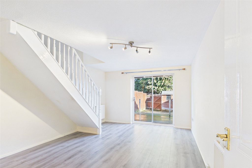 Property photo 2 of 10 Picture No. 05