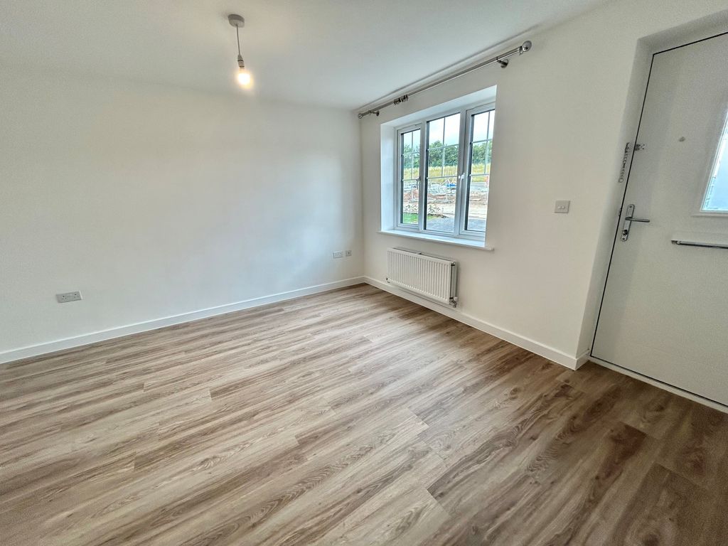 Property photo 1 of 15 Image