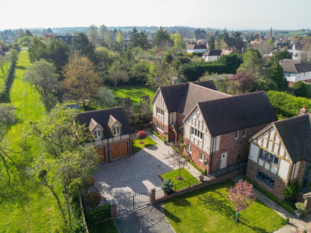 Property photo 1 of 31 Image