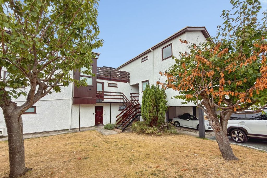 Property photo 1 of 13 Photo 1