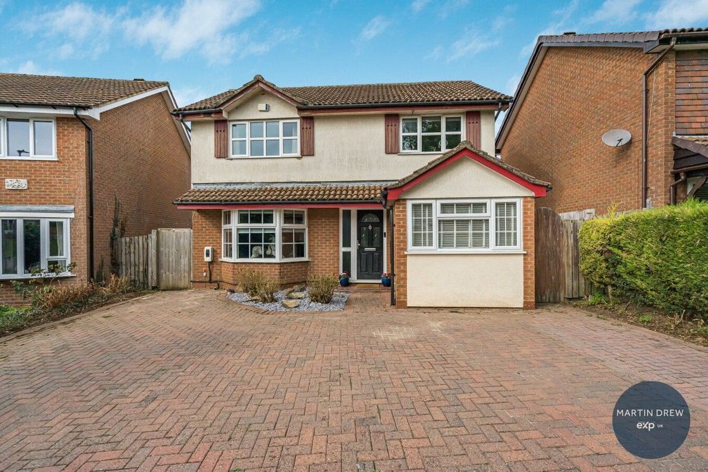 Property photo 1 of 24
