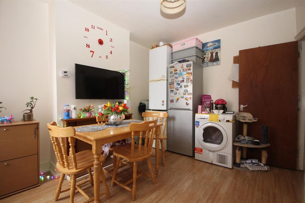 Property photo 3 of 12 Img_6271.Jpg