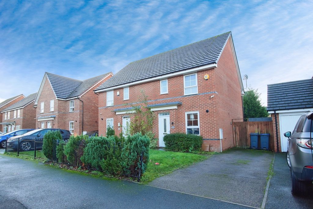 Property photo 2 of 20 Front