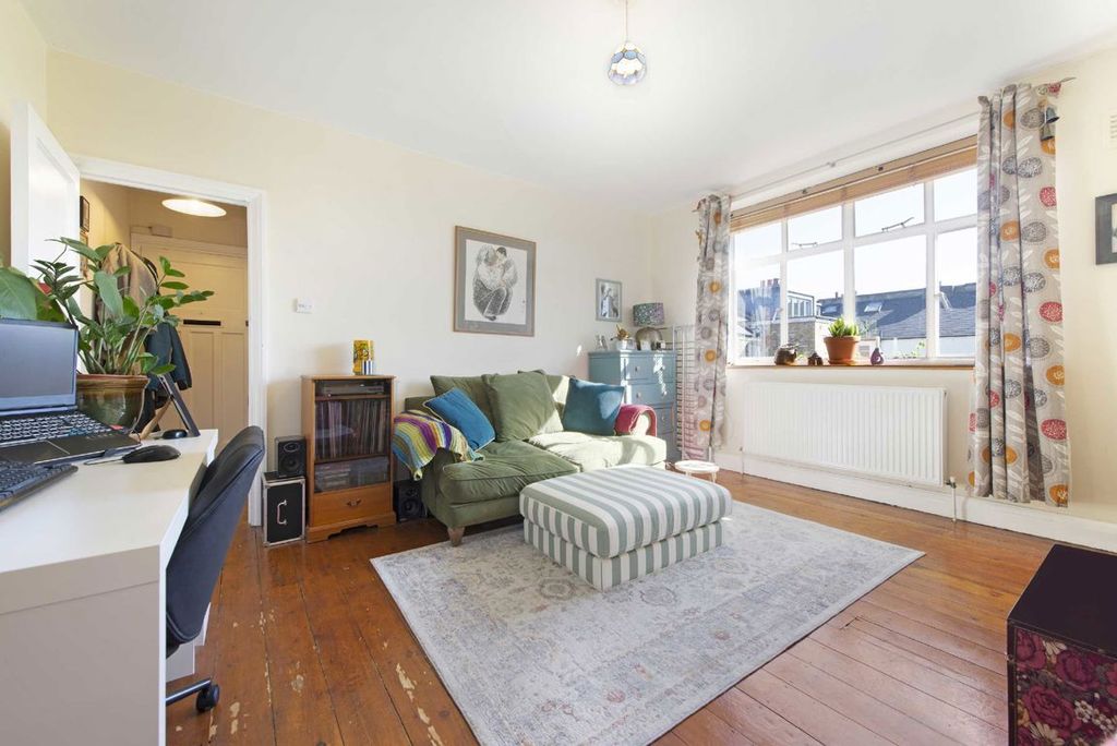 Property photo 2 of 5