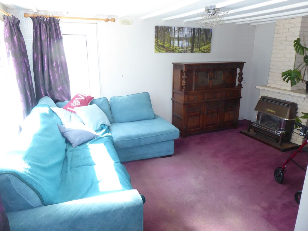 Property photo 3 of 11