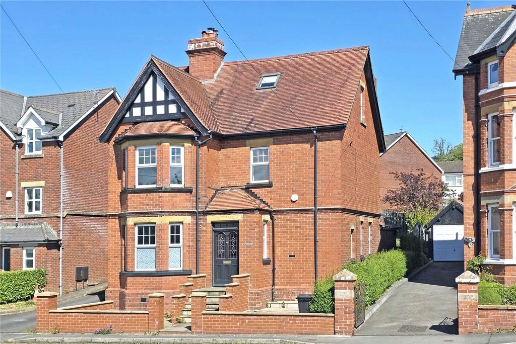 Property photo 1 of 22 Picture No. 12