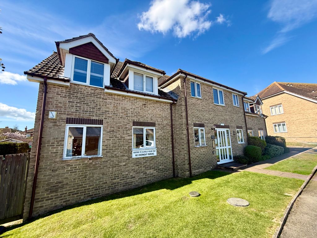 Property photo 1 of 7