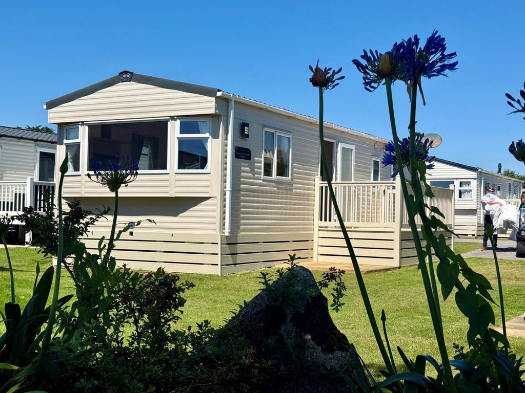 Property photo 1 of 10 Abi Summerbreeze 2017 Car0058568 142082829.Jpeg