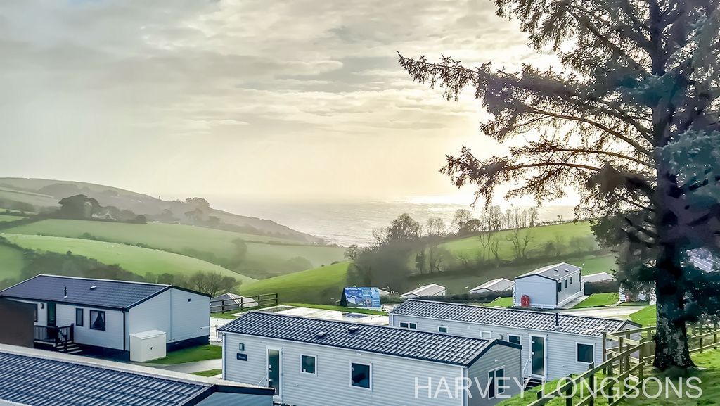 Property photo 2 of 22 Spirit Sunseeker 3