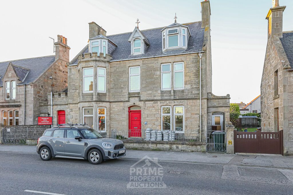 Property photo 1 of 30