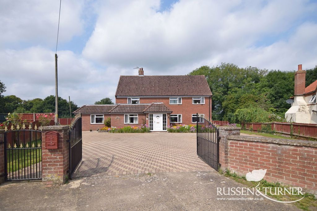 Property photo 1 of 23