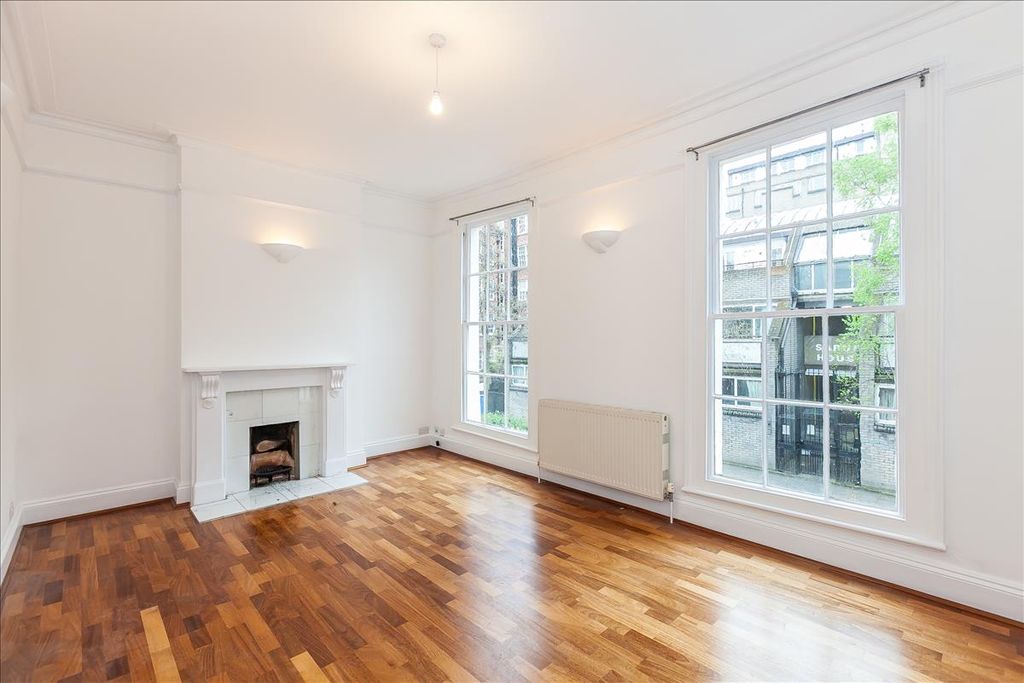 Property photo 1 of 3