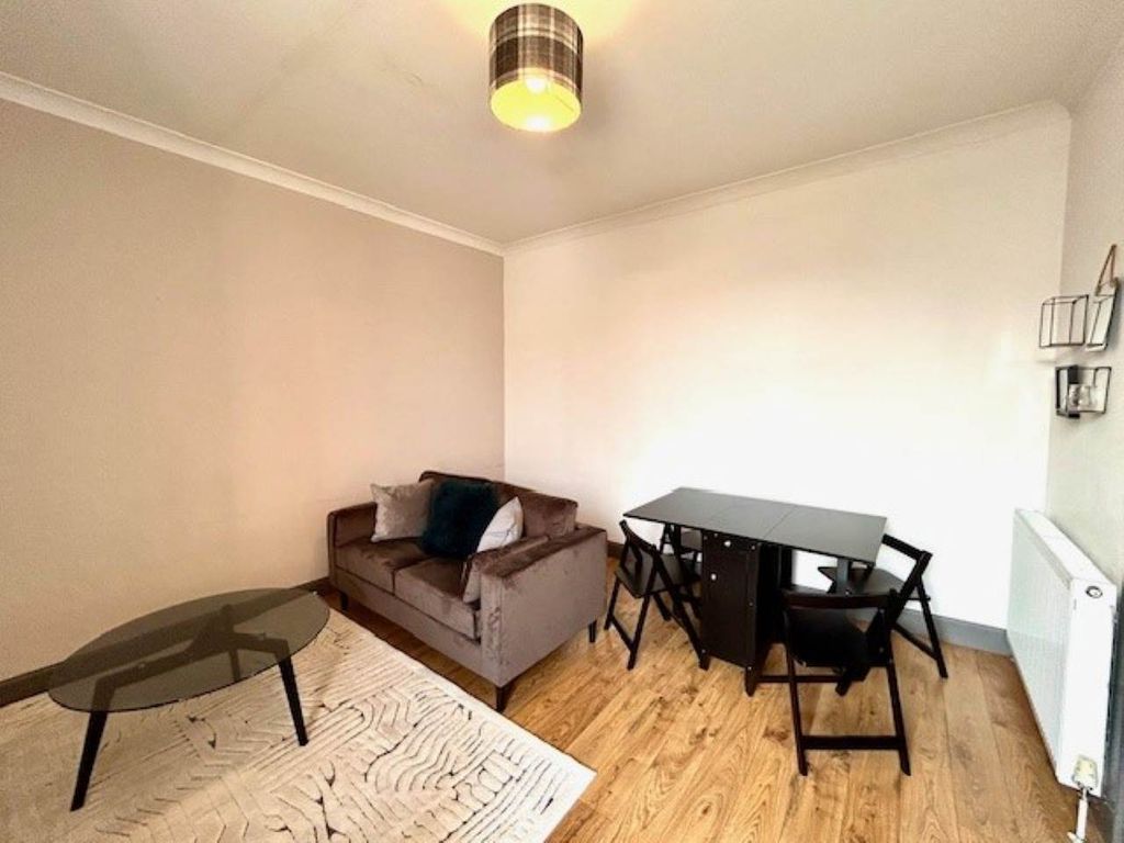 Property photo 2 of 6 Living Room 1