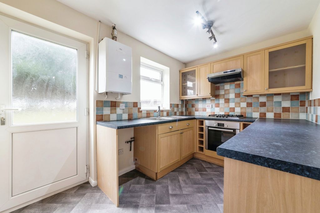 Property photo 2 of 11 Image