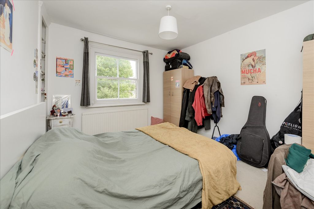 Property photo 3 of 9