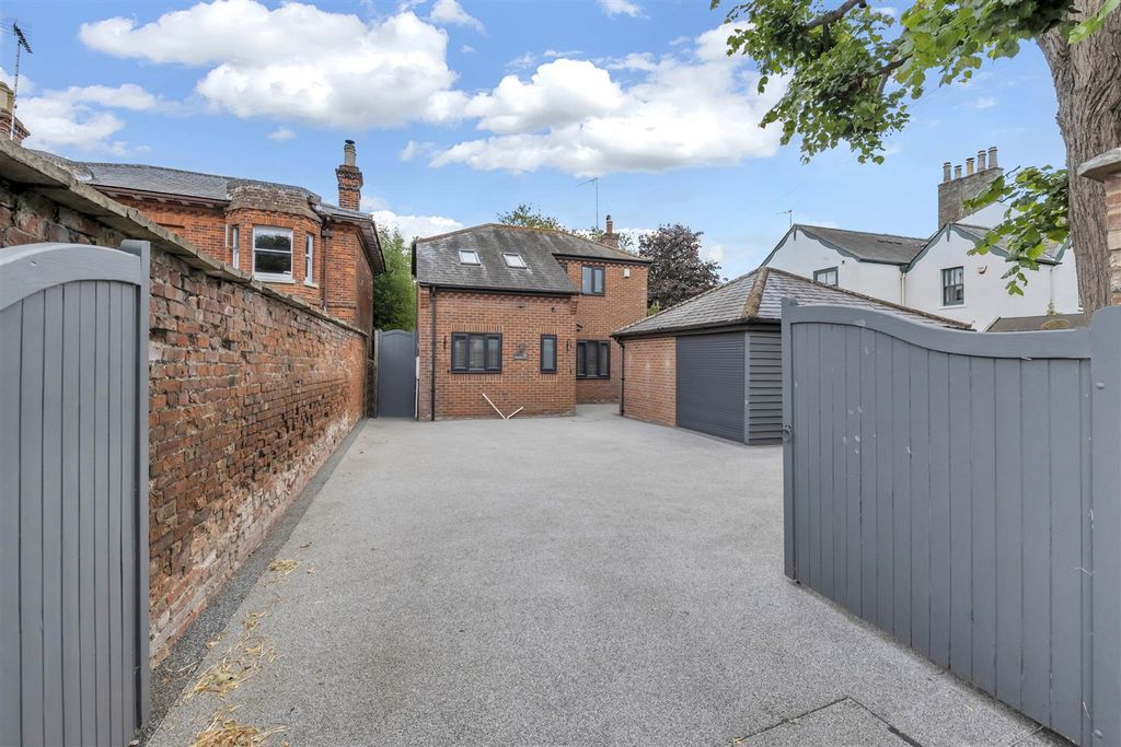 Property photo 1 of 15 Dcp_9612.Jpg