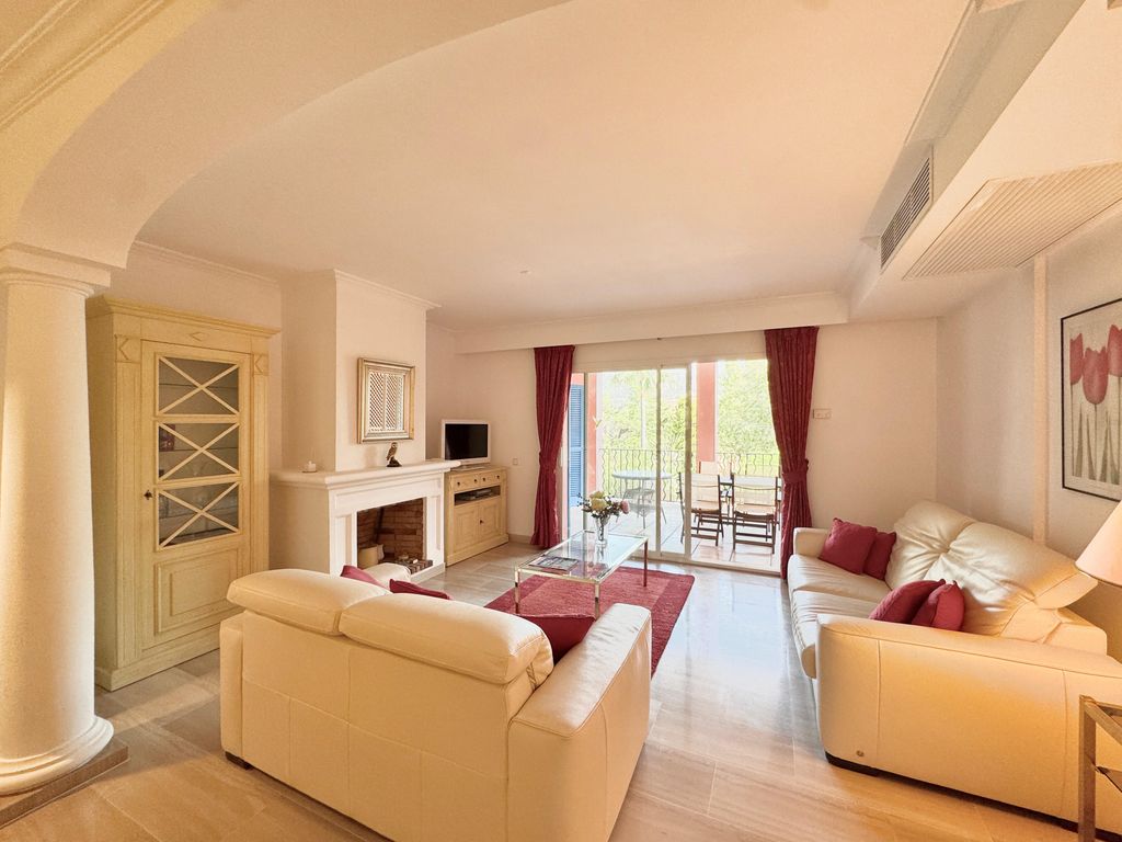 Property photo 3 of 19 81860_2.Jpeg