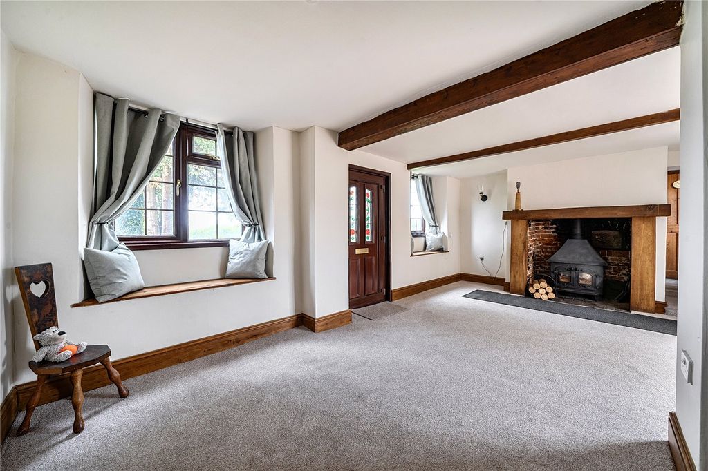 Property photo 2 of 32 Picture No. 13