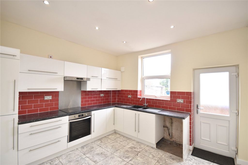 Property photo 1 of 12 Kitchen/Diner