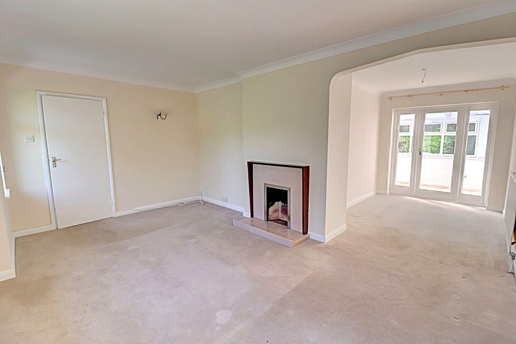 Property photo 3 of 12 Picture No. 05