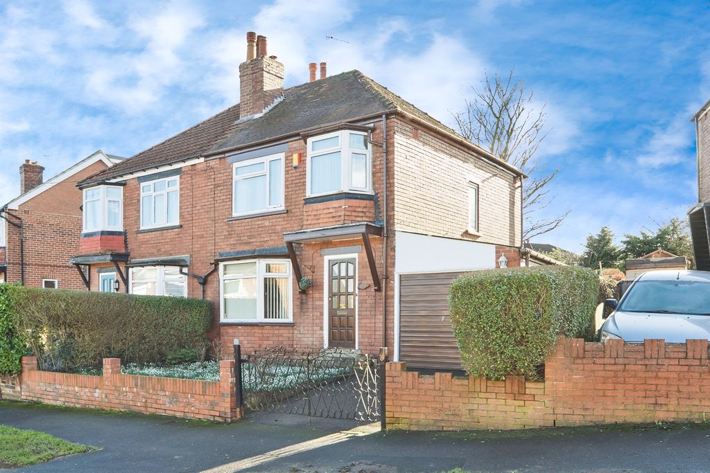 Property photo 2 of 26