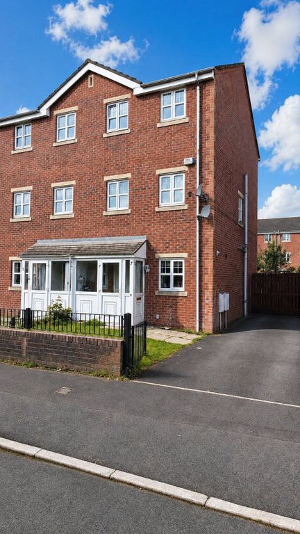 Property photo 1 of 5