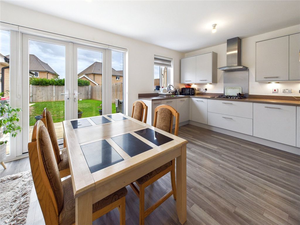 Property photo 2 of 15 Kitchen/Diner